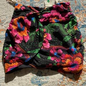 Farm rio blooming garden skirt-small